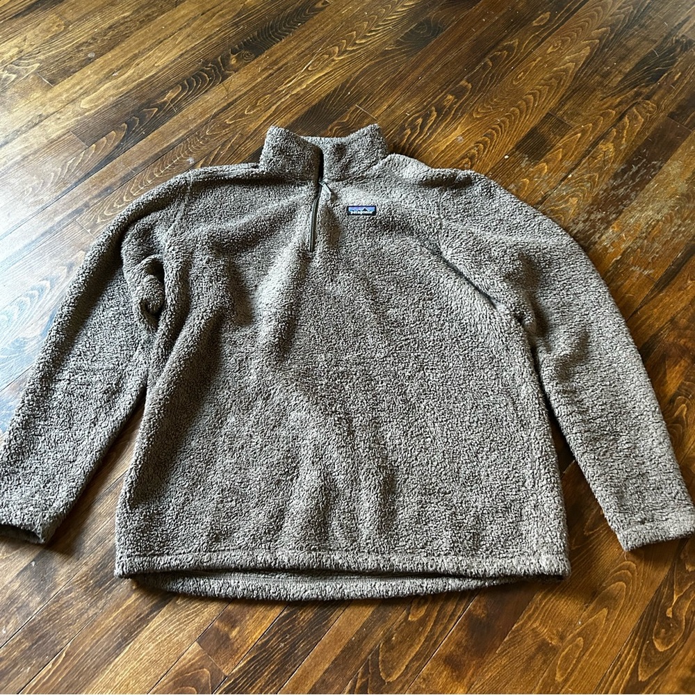 Patagonia quarter zip pullover
